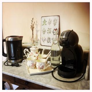 Pause bien-être & nature dans la chambre du moine - 4