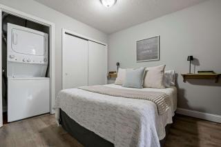 Fully Furnished 1st Floor 1 Bed 1 Bath Condo - Close To Shopping & Hwys North&South - 8