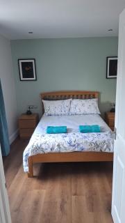 Charming tree top cottage overlooking River Teifi - 2