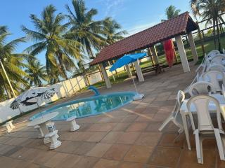 Casa de Praia com Piscina em frente à praia para até 32 pessoas - 1