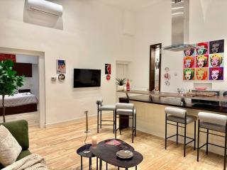 Prestige Danube Suite by Marriott & Fashion Street - 6