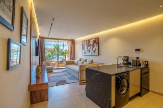 Honest Signature 4 - 5