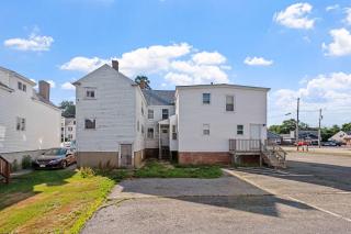 Exeter 2nd Floor 2 Bed 1 Bath- Pet Friendly - 6