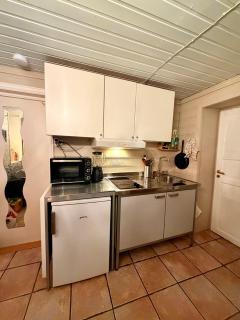 Cozy little apartment at the back of Bryggen - 6