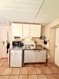 Cozy little apartment at the back of Bryggen - 3