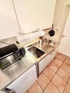 Cozy little apartment at the back of Bryggen - 2