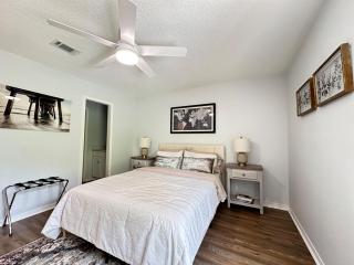 Emerald Coast Vacation Getaway - 6