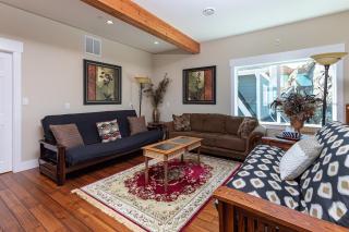 Blue Horizon Mountain Retreat B&B - Shawnigan Lake - 2