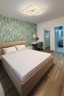 Luna Luxe Apartament - Coresi - 6