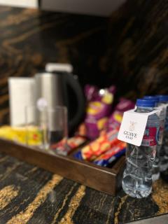 Serene 2BR Haven-Close to Restaurants & Mall - 2