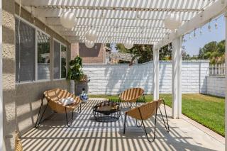 Luxury Modern Home w/ Jacuzzi | GOODE HOMES - 2