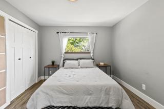 Lilliwaup Stay - 22 Acres, water Views, Beach Access - 5