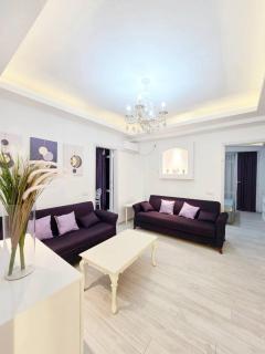 Very central apartment 3 minutes walk to central square, Kolkha Fountain - 7