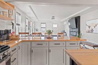 Sugartown Shanty Ellicottville - 8