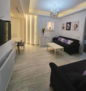 Very central apartment 3 minutes walk to central square, Kolkha Fountain - 3