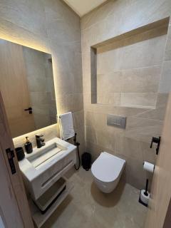 Studio moderne avec Fibre Optique, 55po TV et CVC - 6