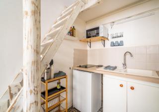 Loft cosy avec mezzanine Tout à pied Beaucaire Cocon 2 - 7