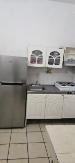 Suite 9 sencilla y comoda de dos camas con cocina Zona dorada Mazatlan No contamos con estacionamiento - 5