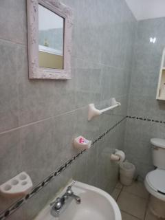 Suite 9 sencilla y comoda de dos camas con cocina Zona dorada Mazatlan No contamos con estacionamiento - 4