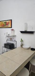 Suite 9 sencilla y comoda de dos camas con cocina Zona dorada Mazatlan No contamos con estacionamiento - 1