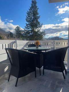 Modernes Luxus Apartment direkt neben Shopping und Bus - Schaan - 9