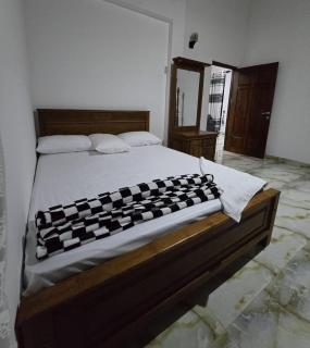 Victoria Heritage Inn - 2BR Fully Furnished Apartment - 4