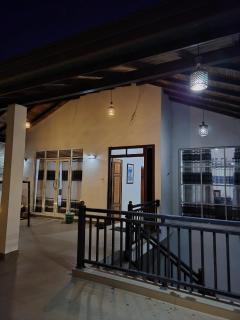 Victoria Heritage Inn - 2BR Fully Furnished Apartment - 3