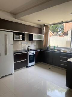 Departamento cómodo y acogedor en buena zona de Cochabamba - 0