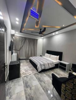 Islamabad Family Lodges Guest House - 8