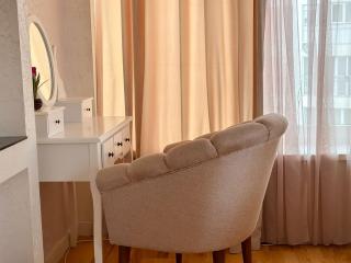 Stunning design apartment with Jacuzzi - 9