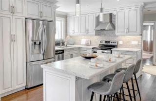 Beautiful 3 bed 2 bathroom home Toronto - 9