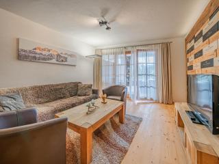 Panorama Chalet Top 2A am Lift Ski-In-Out - 2