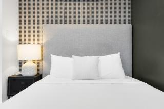 The William Hotel - 2