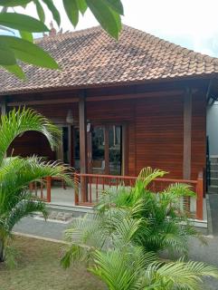 C'man Guest House - 9