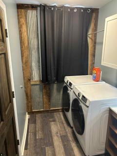 The Rustic Railroad Studio - 3