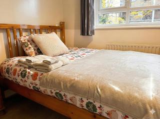 Cozy 4-Bed House in Wimbledon - Londra - 4