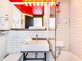 Ibis Styles Paris Saint Denis La Plaine - 1