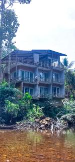 Birder's Lodge -Sinharaja - 2