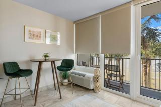 Sandestin Bayfront Studio with balcony and breathtaking views - 1