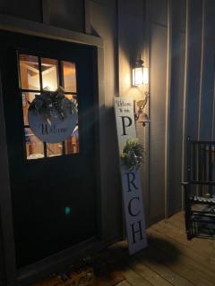 Rocky Top Mountain Getaway - 5