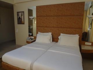 Astoria Hotel - Bombay - 4
