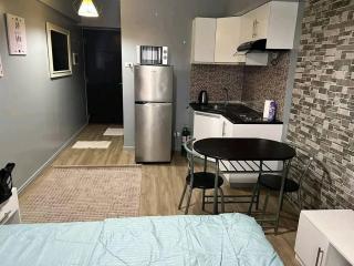 Vacation in Tribecca Towers - Manila - 2