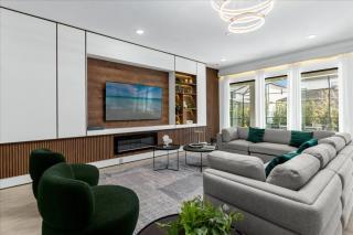 10 Bedrooms 9 Bathrooms Paradiso Grande 6216Ss - 6