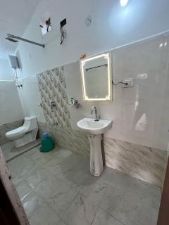 Home in the Jungle - 3