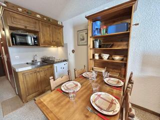 Studio calme avec parking, vue montagnes, Demi-Quartier - FR-1-597-196 - 6