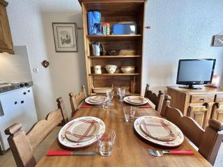 Studio calme avec parking, vue montagnes, Demi-Quartier - FR-1-597-196 - 5