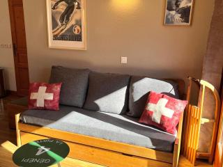 Appartement 3 pièces pour 6 personnes, balcon exposé sud-ouest, parking - FR-1-263-637 - 8