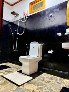 Udawalawe Safari House - 3