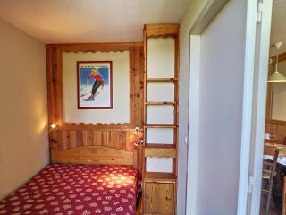 2 pièces 4 pers, balcon, parking aux Menuires - FR-1-178-401 - 1