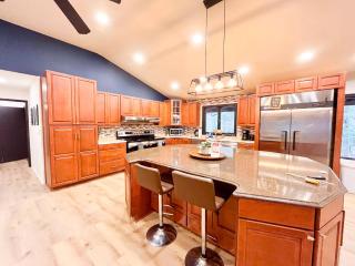 6bds|Secluded|Pool|Hot tub|Sauna|Games|Movie - 9